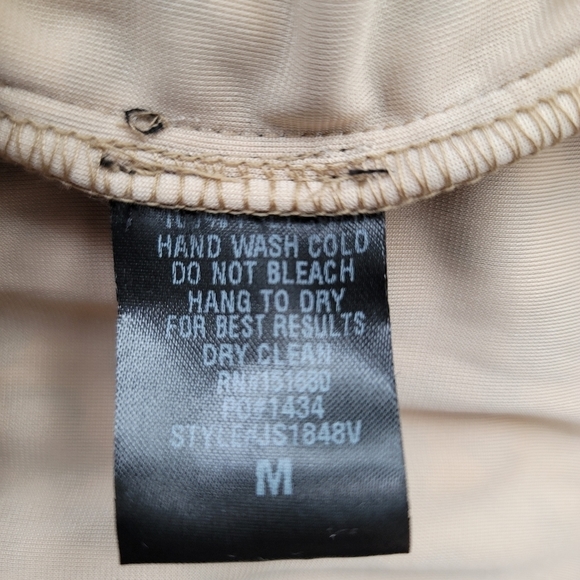 Storia Tiered Smocked Velvet Leopard Skirt Size Medium - Picture 6 of 8